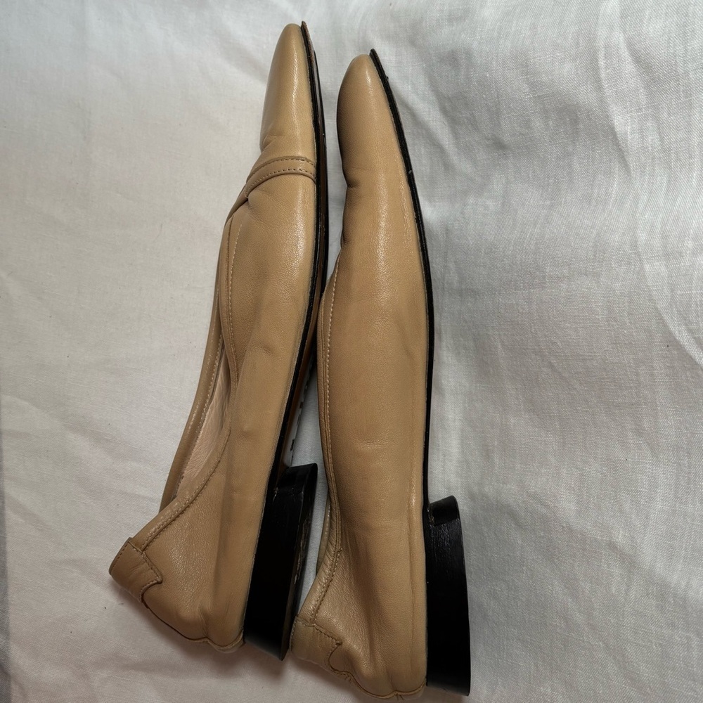Taryn Rose Women's Camel Leather Flats. Made in Italy size 39.5 - Picture 6 of 9